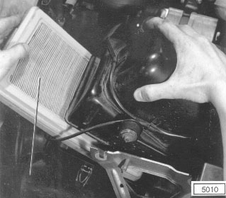 Fig. 5-2. Air filter being removed from air filter housing. Air filter housing will vary slightly between models.

Lubrication and maintenance
page 14